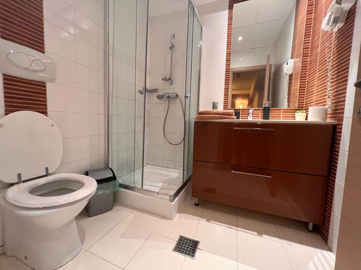 Residence Rin Grand Vitan Boekarest Buitenkant foto