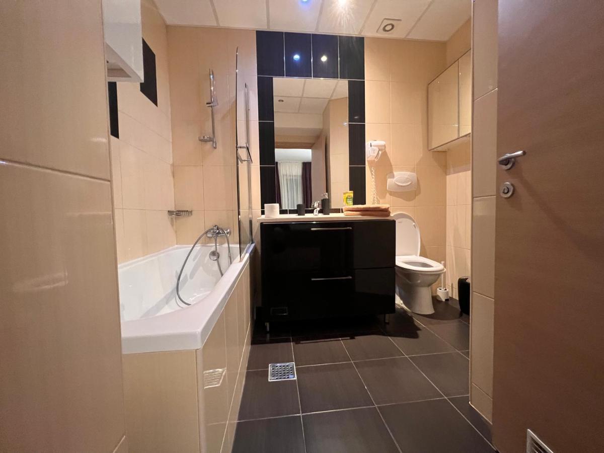 Residence Rin Grand Vitan Boekarest Buitenkant foto